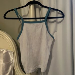 Woman’s blue ribbed tank